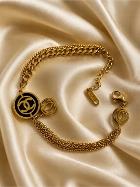 Fashion Jewelry Gold and Black Double Chain Charm Bracelet